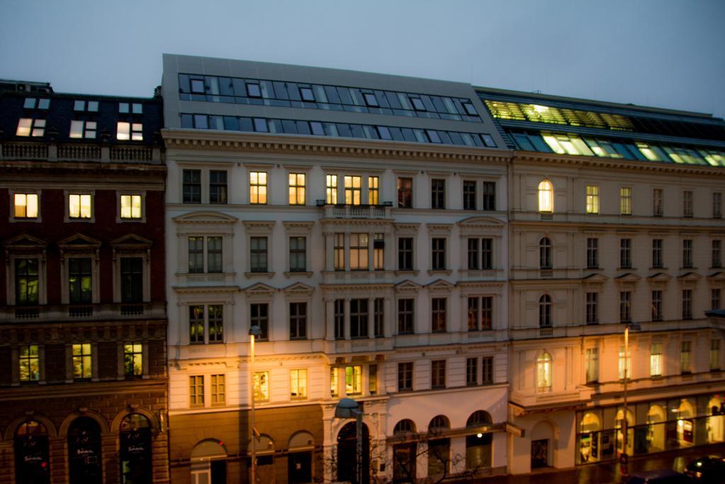 Getreidemarkt 10 Serviced Apartments Wina Bagian luar foto