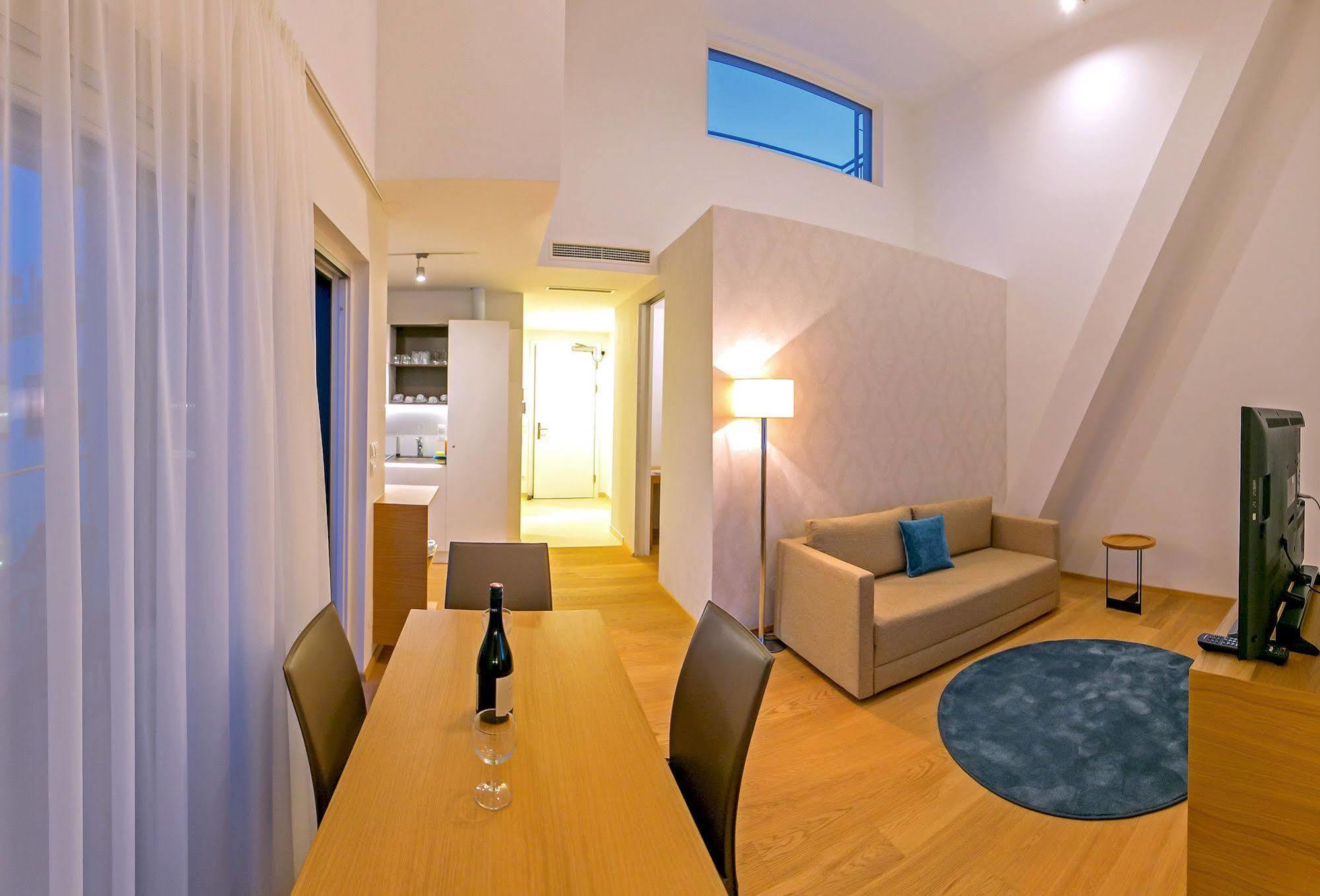 Getreidemarkt 10 Serviced Apartments Wina Bagian luar foto