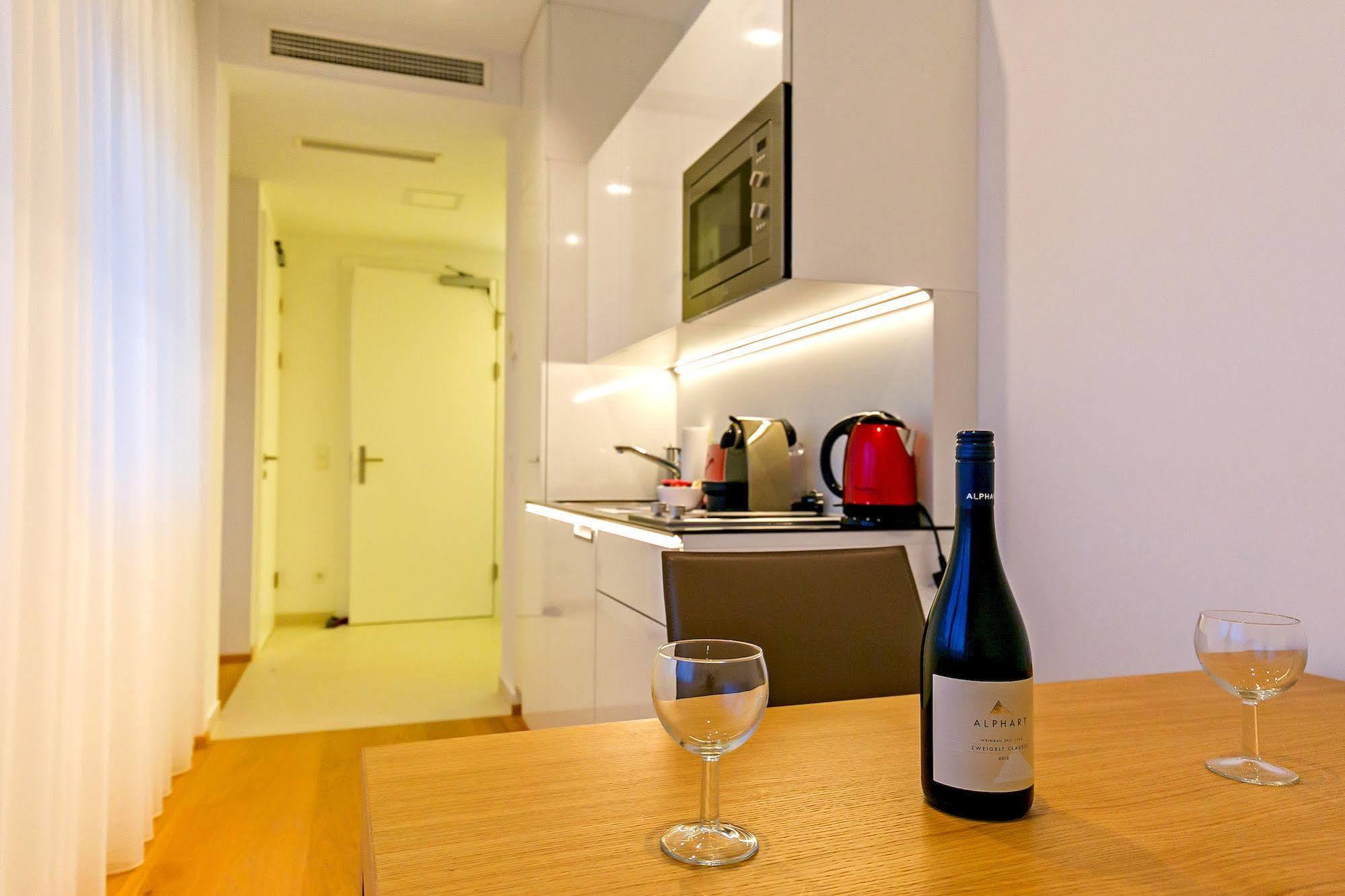 Getreidemarkt 10 Serviced Apartments Wina Bagian luar foto