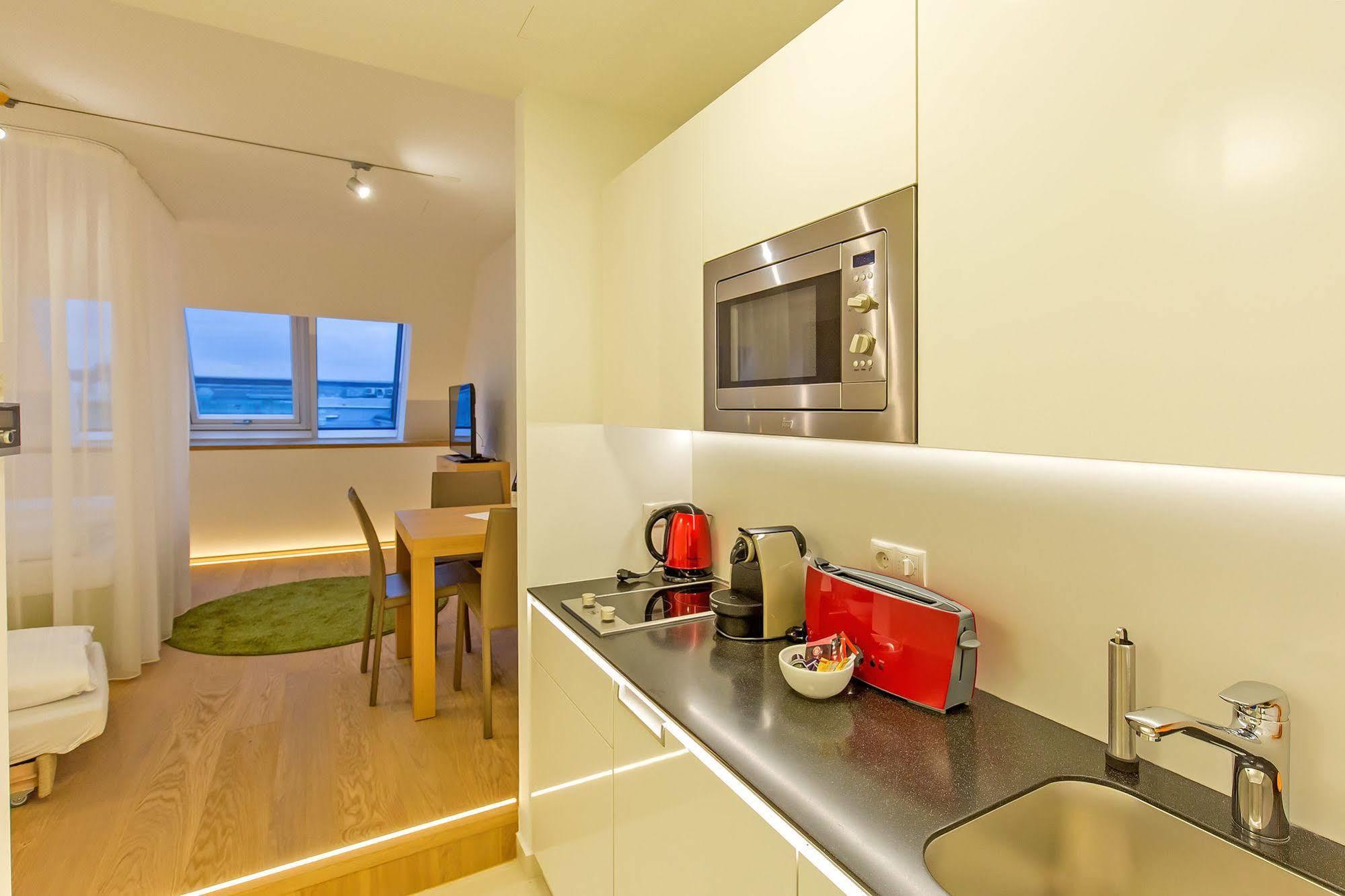Getreidemarkt 10 Serviced Apartments Wina Bagian luar foto