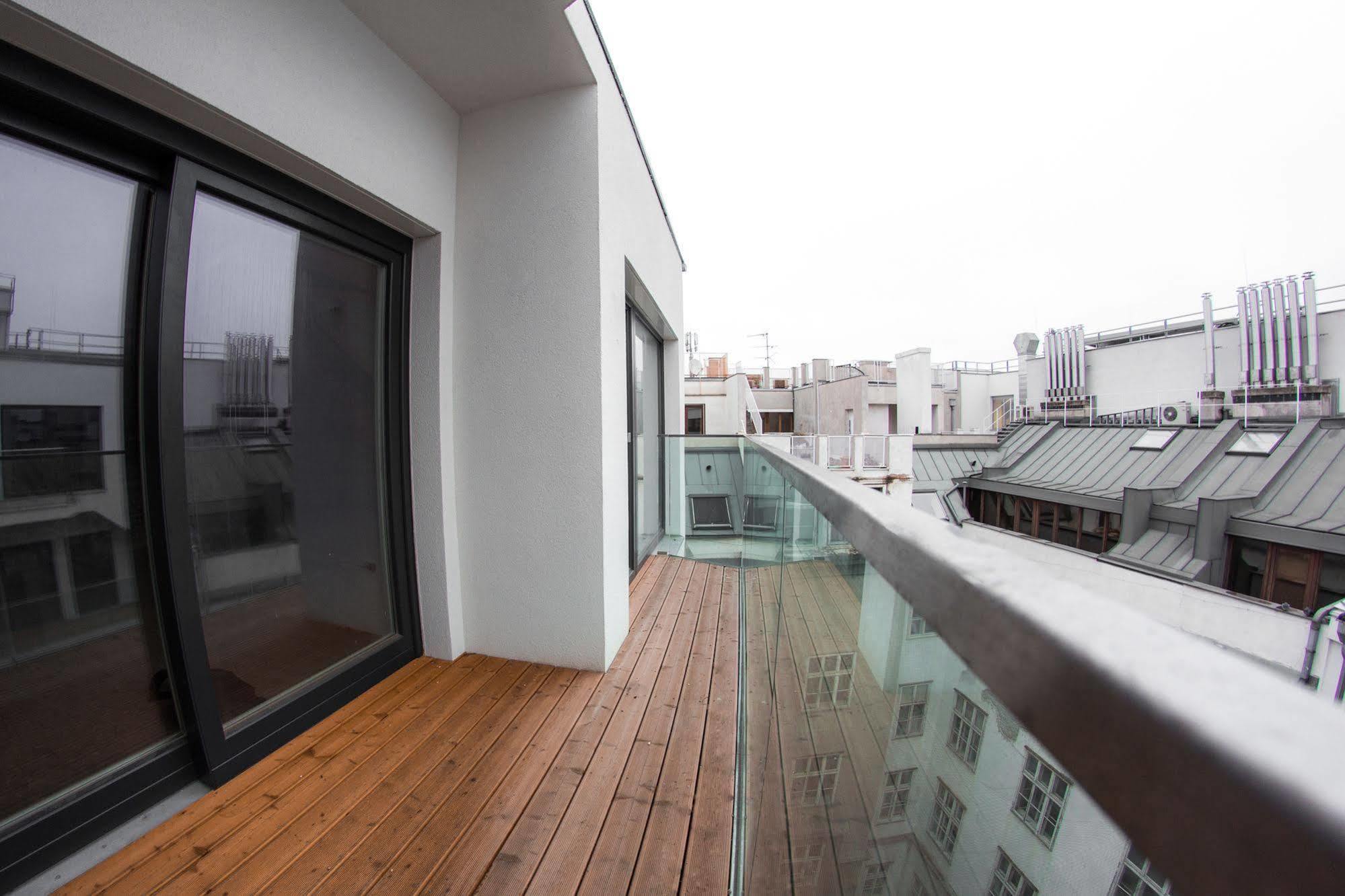 Getreidemarkt 10 Serviced Apartments Wina Bagian luar foto