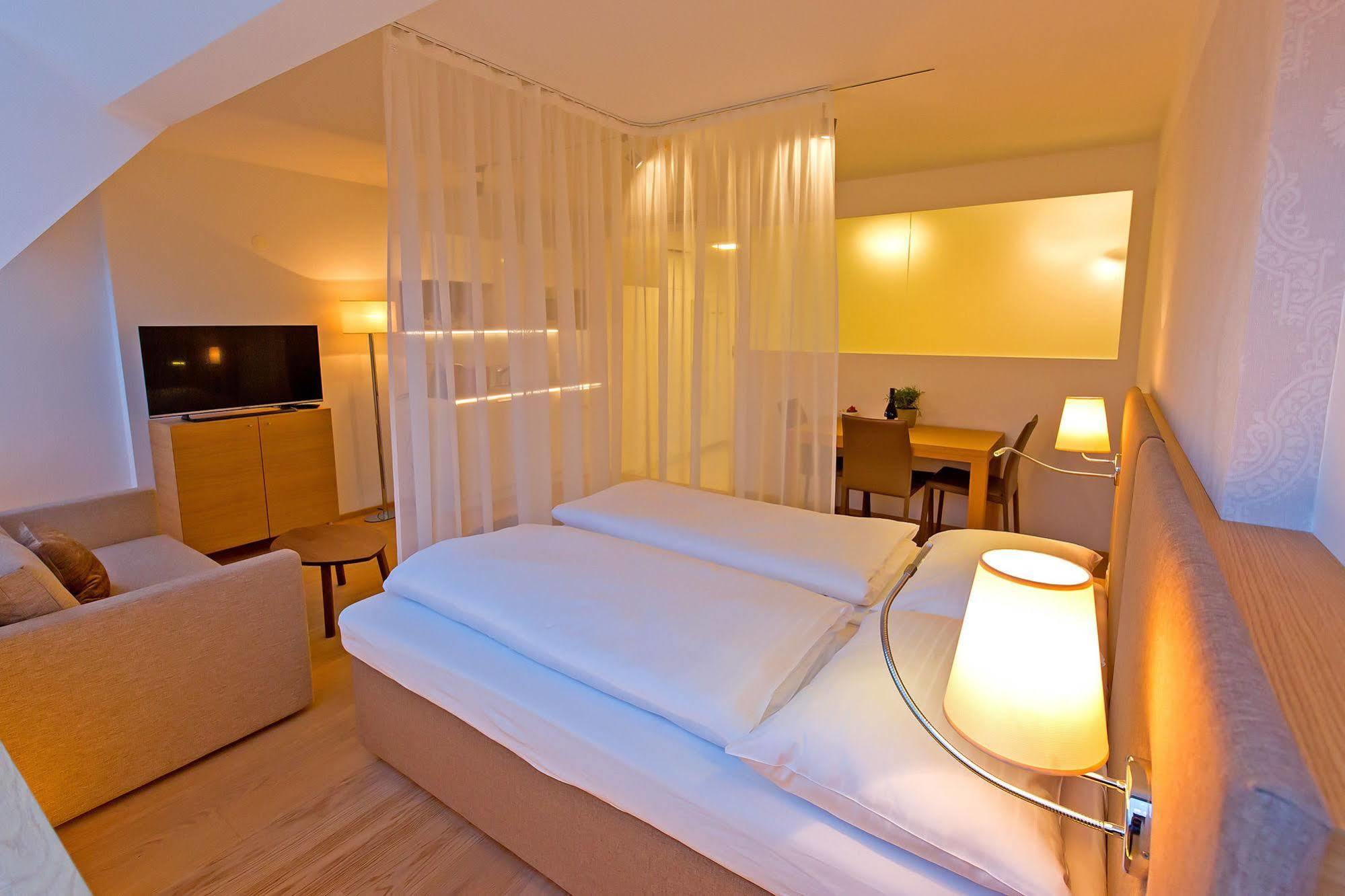 Getreidemarkt 10 Serviced Apartments Wina Bagian luar foto